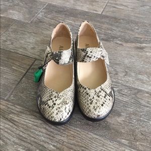 Alegria Harper Mary Jane NEW!